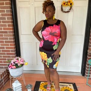 Vintage Floral Fitted Dress